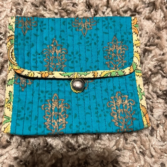 Banana Republic Jewelry or coin purse pouch - Picture 4 of 4